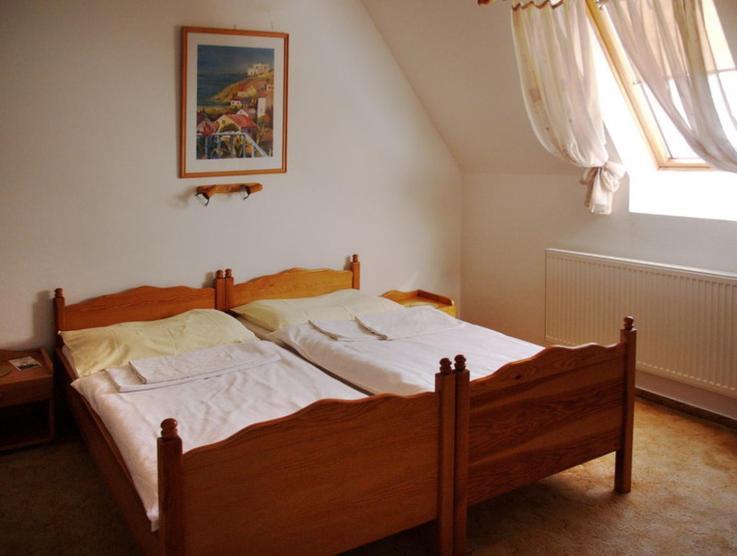 Třebíč Hotel Solaster Garni מראה חיצוני תמונה
